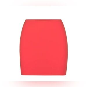 Skims fits everybody skirt